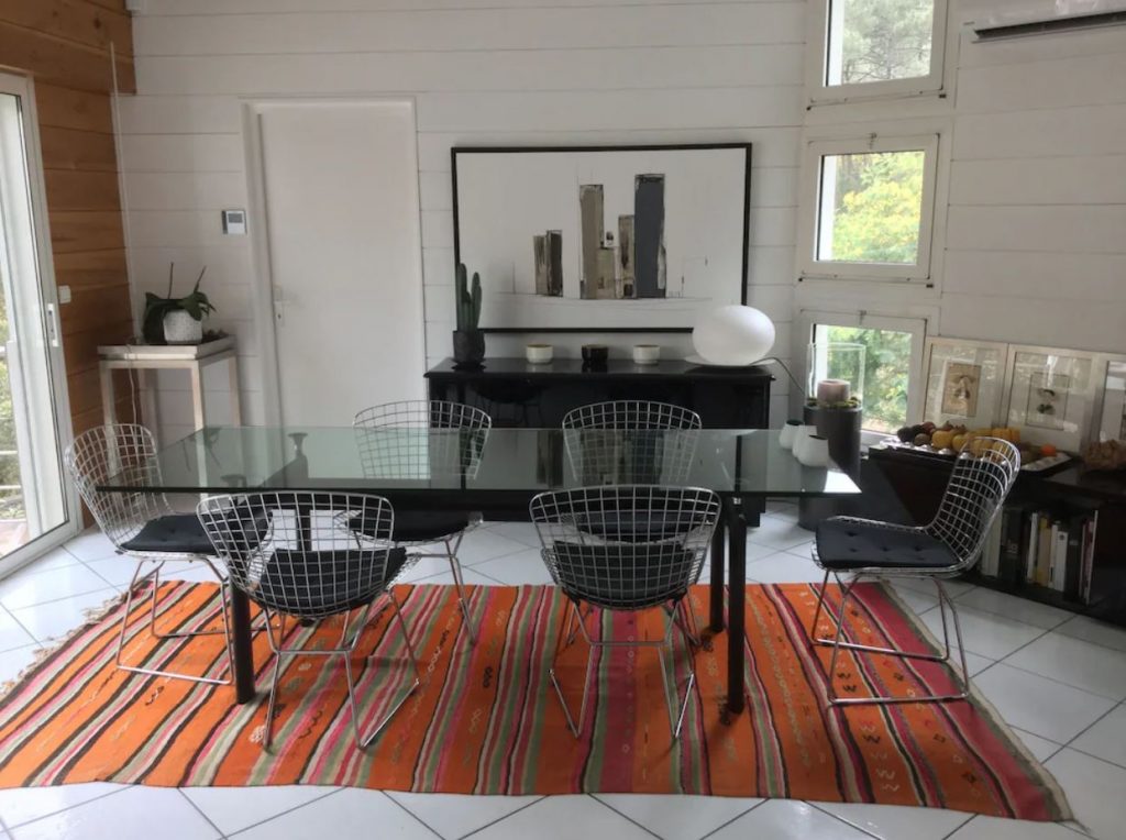 Villa avec piscine – 5 chambres – 9 voyageurs – 200 m²