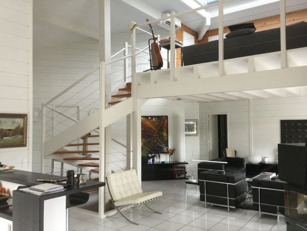 Villa avec piscine – 5 chambres – 9 voyageurs – 200 m²