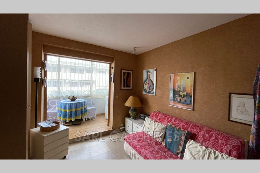 Studio avec terrasse véranda – 1 pièce – 1 chambre – 21 m²