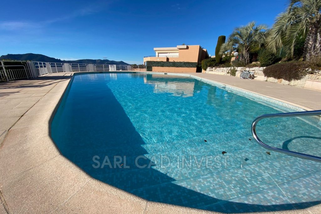 Appartement avec terrasse – 3 pièces – 2 chambres – 80 m²