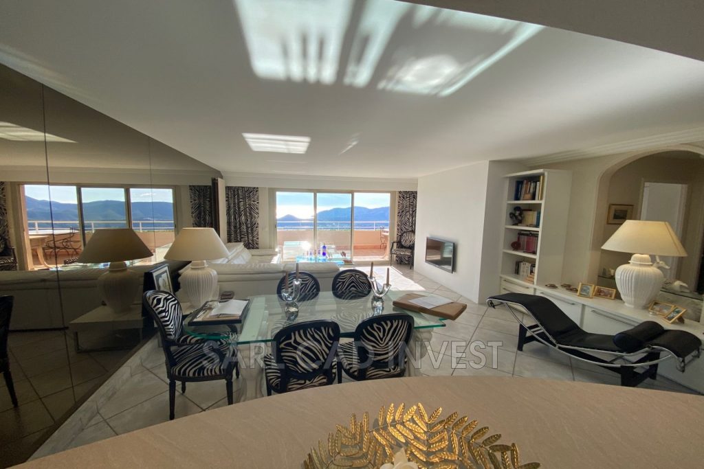 Appartement avec terrasse – 3 pièces – 2 chambres – 80 m²