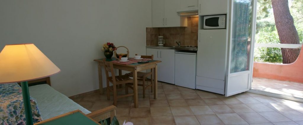 Studio cabine – 1 chambre – 4 voyageurs – 24 m²