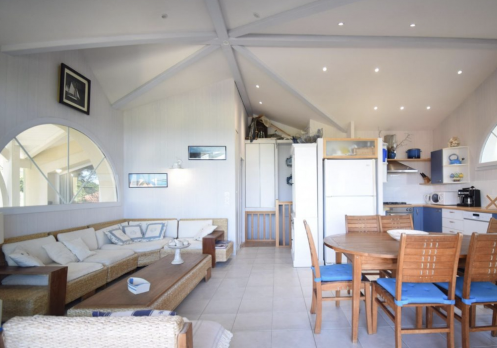 Villa en deuxième ligne à deux pas de la plage du Mimbeau – 6 pièces – 5 chambres – 150 m²