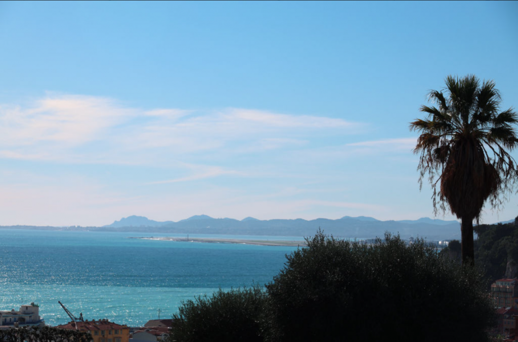 Superbe appartement avec cave et garage – 3 pièces – 2 chambres – 83 m²