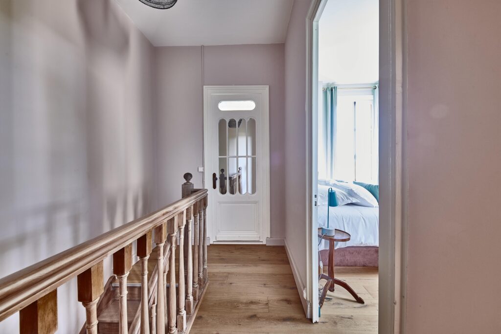 Château – 5 chambres – 10 voyageurs – 294 m²