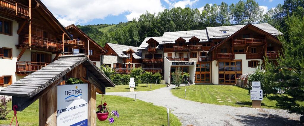 Appartement – 4 chambres – 9 voyageurs – 100 m²