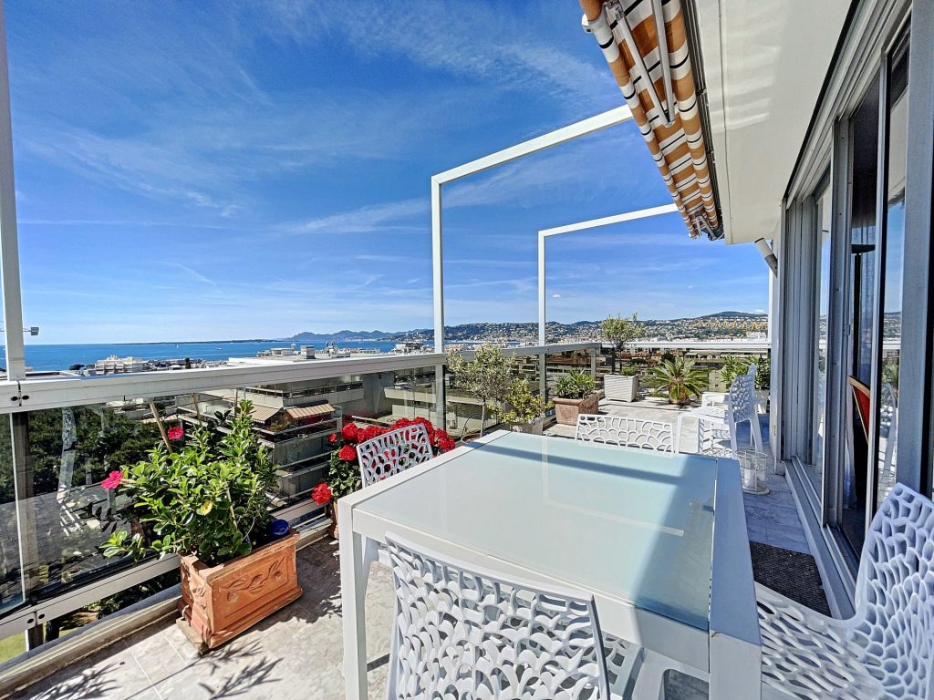 Appartement d’angle avec garage – 3 pièces – 1 chambre – 60 m²