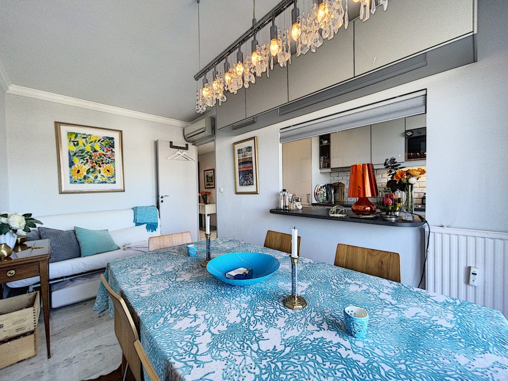 Appartement d’angle avec garage – 3 pièces – 1 chambre – 60 m²