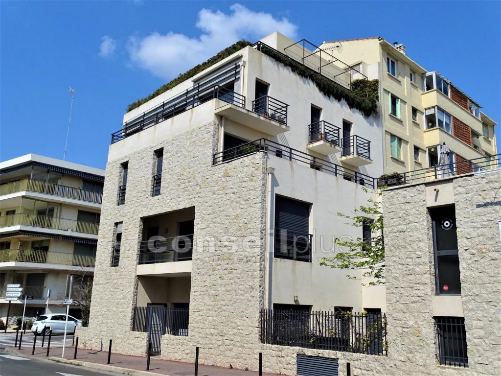 Appartement climatisé – 3 pièces – 2 chambres – 50 m²