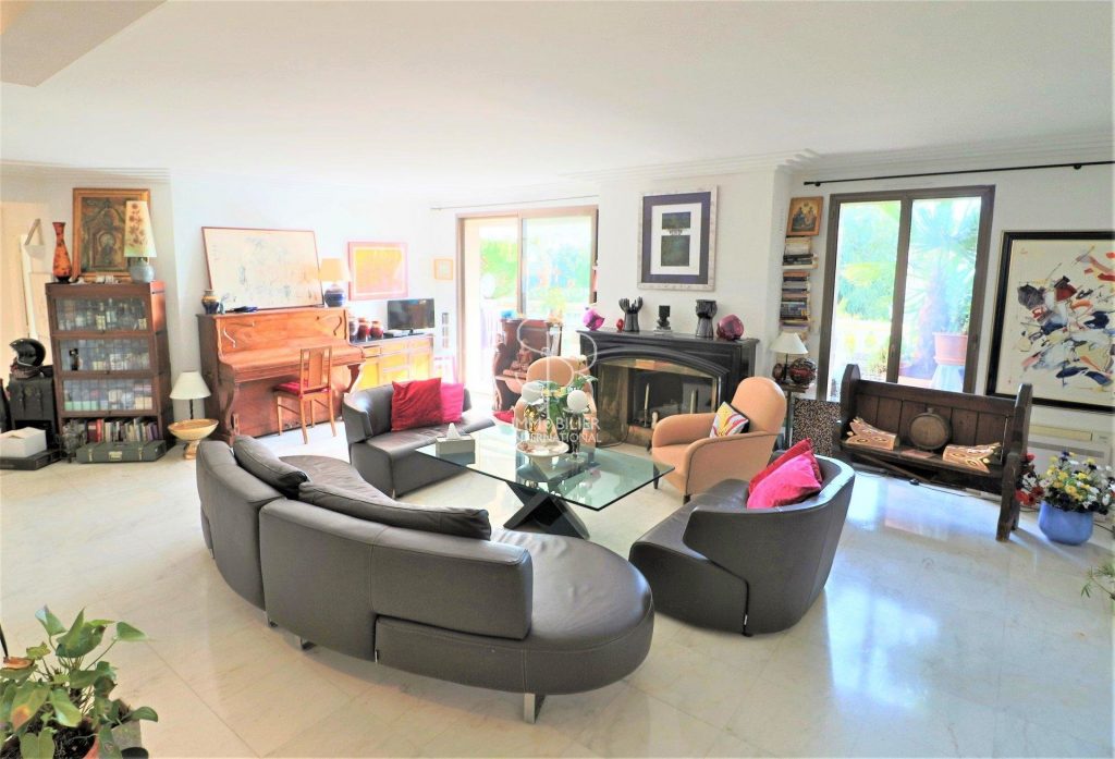 Sublime duplex – 4 pièces – 2 chambres – 158 m²