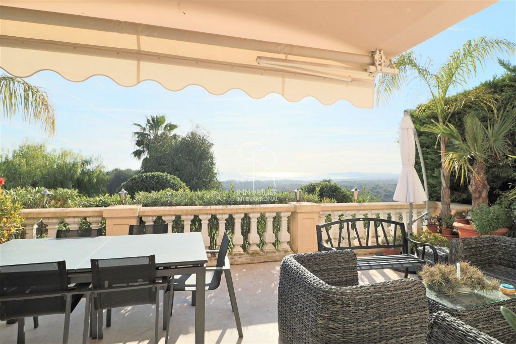 Sublime duplex – 4 pièces – 2 chambres – 158 m²