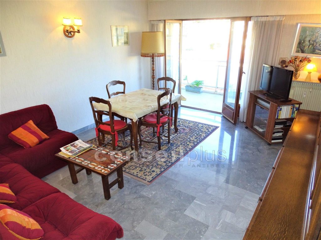 Appartement dans petite copropriété de standing – 3 pièces – 2 chambres – 67 m²