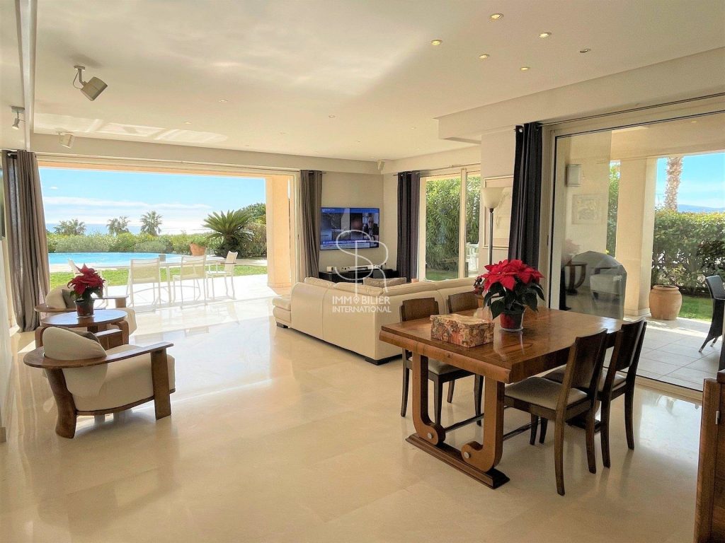 Sublime villa moderne indépendante – 5 pièces – 4 chambres – 195 m²