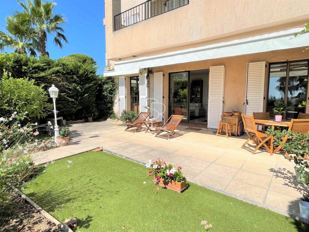 Appartement – 4 pièces – 3 chambres – 101 m²