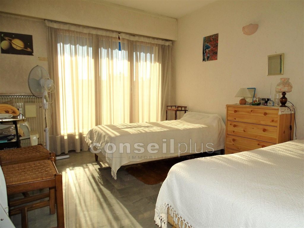 Appartement dans petite copropriété de standing – 3 pièces – 2 chambres – 67 m²