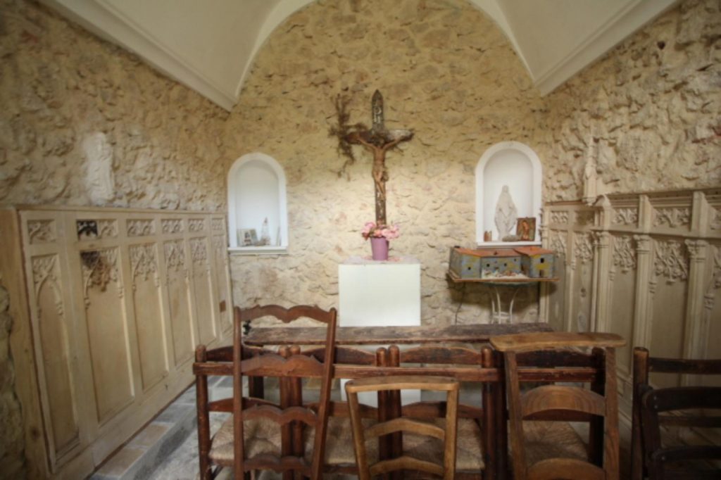 Propriété – 8 pièces – 6 chambres – 350 m²