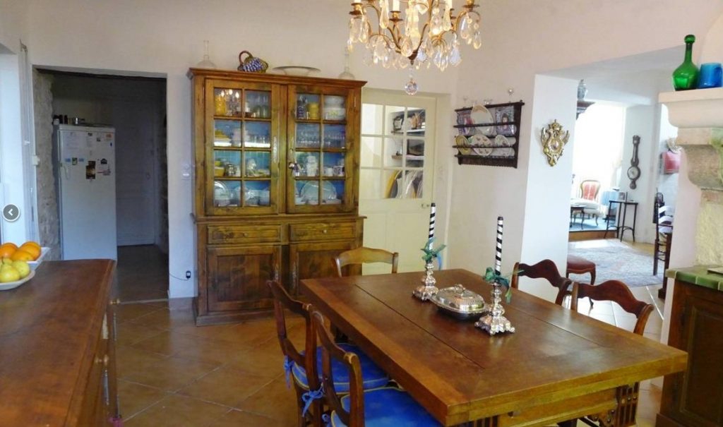 Maison de Maître – 6 pièces – 5 chambres – 300 m²