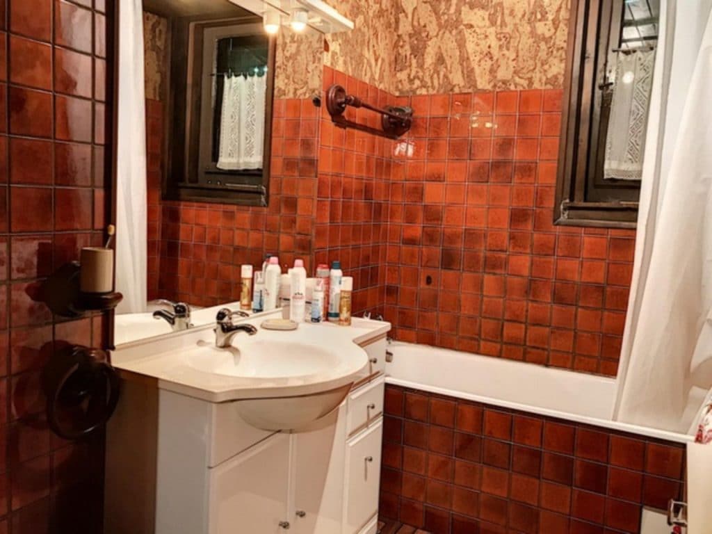 Maison – 7 pièces – 6 chambres – 200 m²