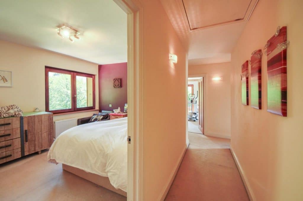 Chalet – 6 pièces – 5 chambres – 230 m²