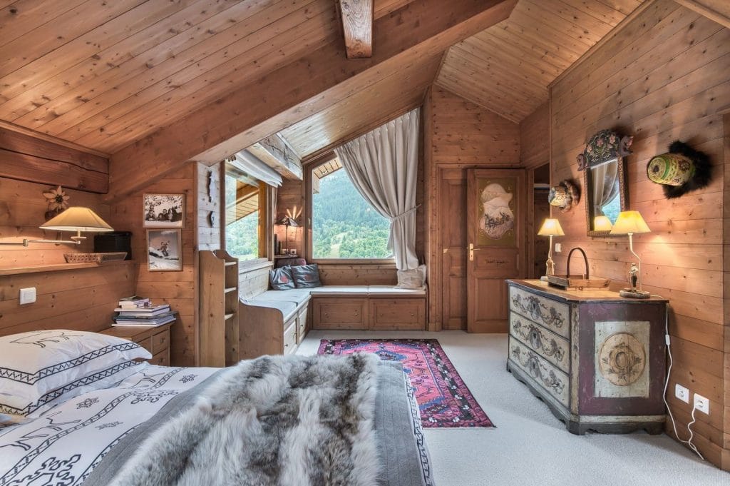 Chalet individuel avec hammam, jacuzzi extérieur, salle de massage – 7 chambres – 15 voyageurs – 320 m²