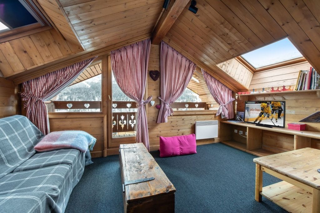 Chalet individuel avec hammam, jacuzzi extérieur, salle de massage – 7 chambres – 15 voyageurs – 320 m²
