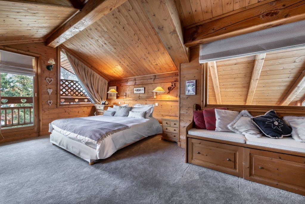 Chalet individuel avec hammam, jacuzzi extérieur, salle de massage – 7 chambres – 15 voyageurs – 320 m²