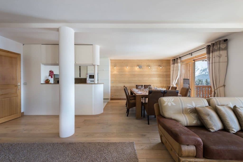 Appartement – 5 chambres – 12 voyageurs – 210 m²