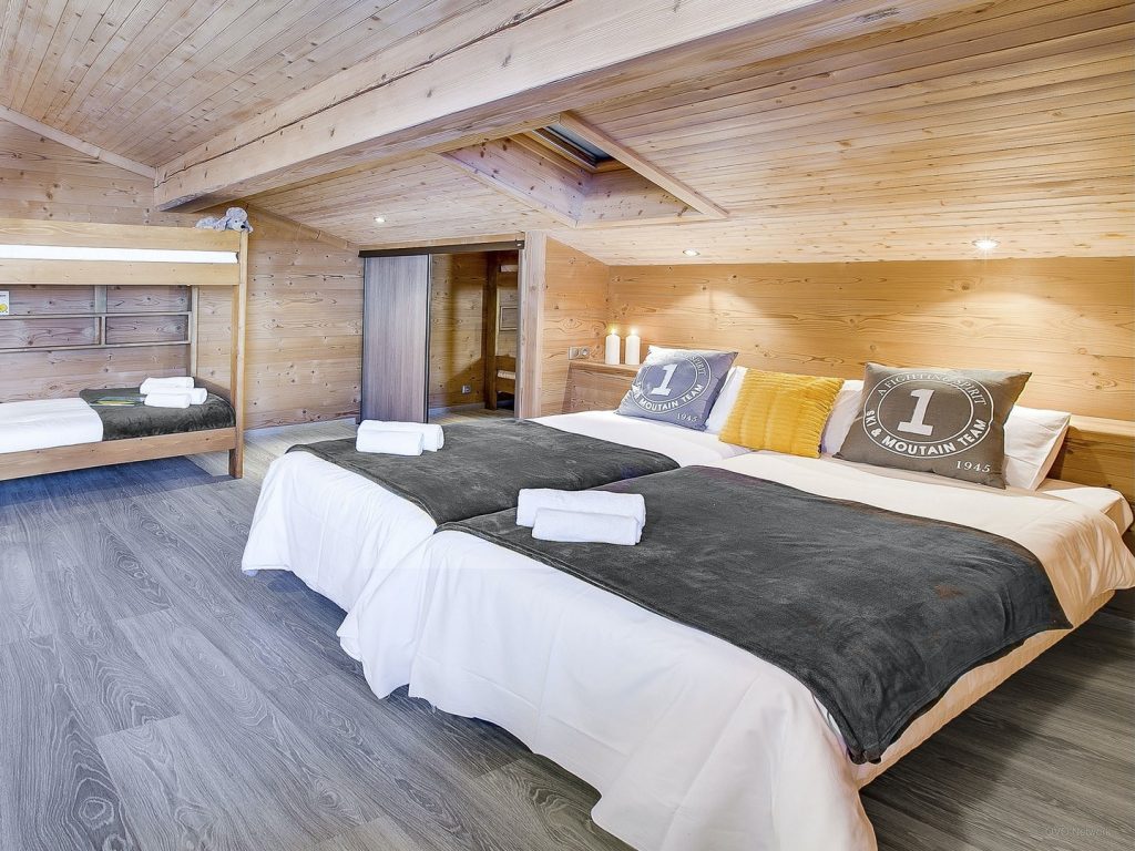 Chalet individuel avec sauna – 5 chambres – 15 voyageurs – 215 m²
