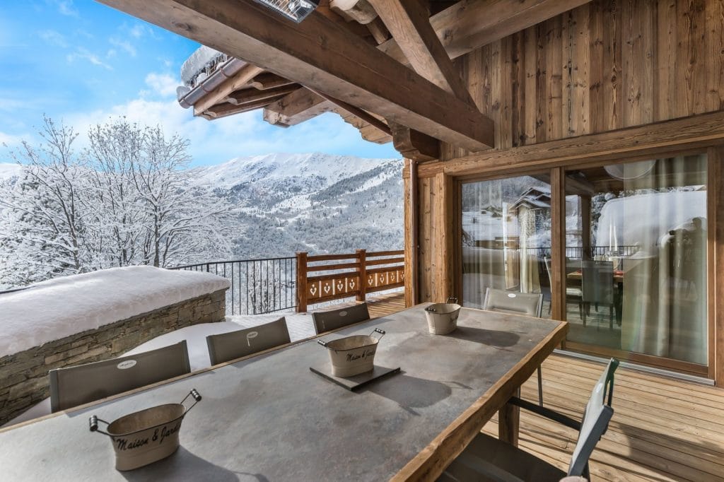 Chalet luxe avec hammam et piscine intérieure chauffée – 6 chambres – 14 voyageurs – 660 m²