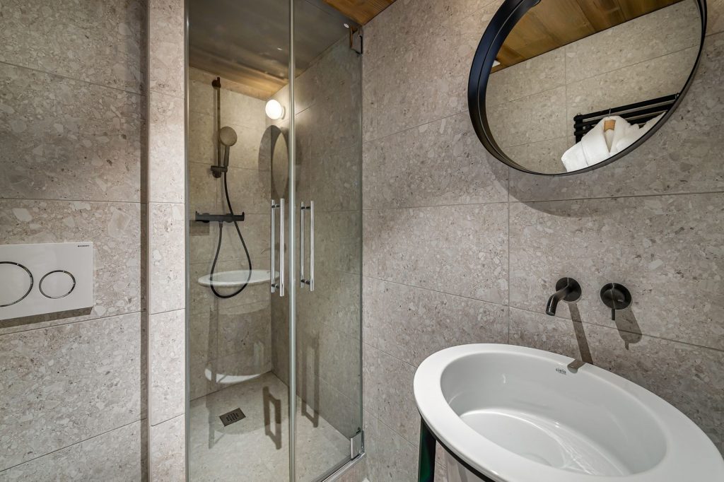 Chalet avec sauna – 8 chambres – 14 voyageurs – 400 m²