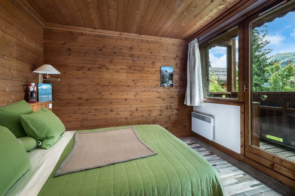 Chalet individuel avec hammam, jacuzzi extérieur, salle de massage – 7 chambres – 15 voyageurs – 320 m²