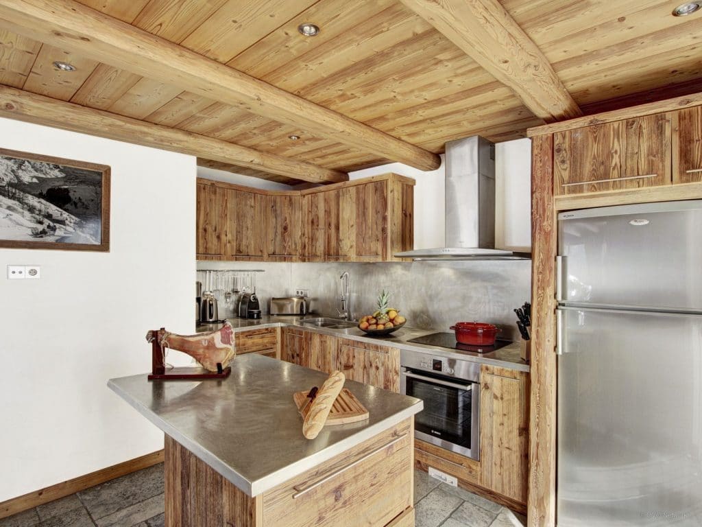 Chalet individuel avec jacuzzi intérieur et sauna – 5 chambres – 10 voyageurs – 185 m²