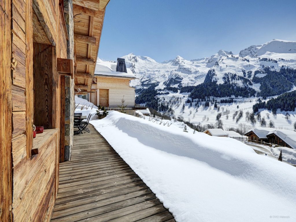 Chalet individuel avec jacuzzi intérieur et sauna – 5 chambres – 10 voyageurs – 185 m²