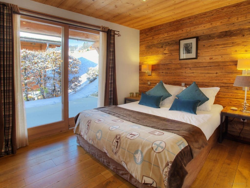 Chalet individuel avec jacuzzi intérieur et sauna – 5 chambres – 10 voyageurs – 185 m²