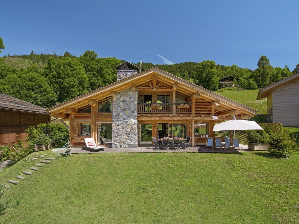 Chalet individuel avec jacuzzi intérieur et sauna – 5 chambres – 10 voyageurs – 185 m²