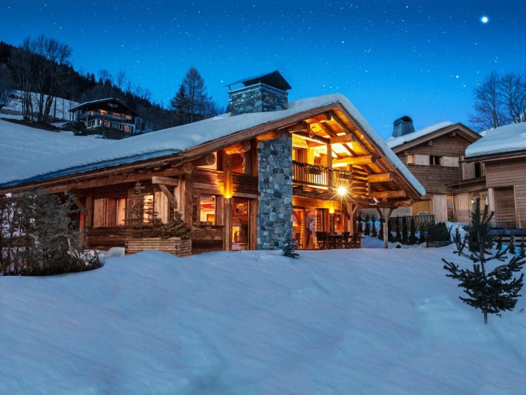 Chalet individuel avec jacuzzi intérieur et sauna – 5 chambres – 10 voyageurs – 185 m²