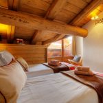 Chalet individuel avec jacuzzi intérieur et sauna – 5 chambres – 10 voyageurs – 185 m²