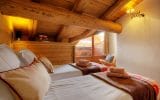 Chalet individuel avec jacuzzi intérieur et sauna – 5 chambres – 10 voyageurs – 185 m²