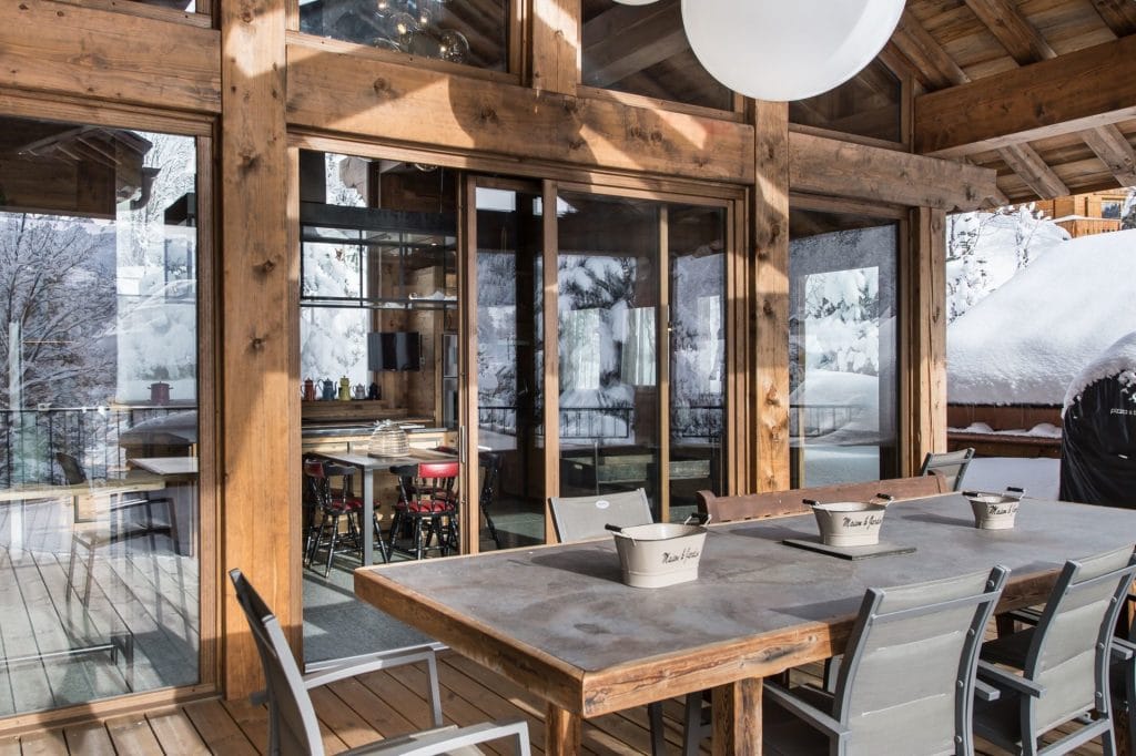 Chalet luxe avec hammam et piscine intérieure chauffée – 6 chambres – 14 voyageurs – 660 m²