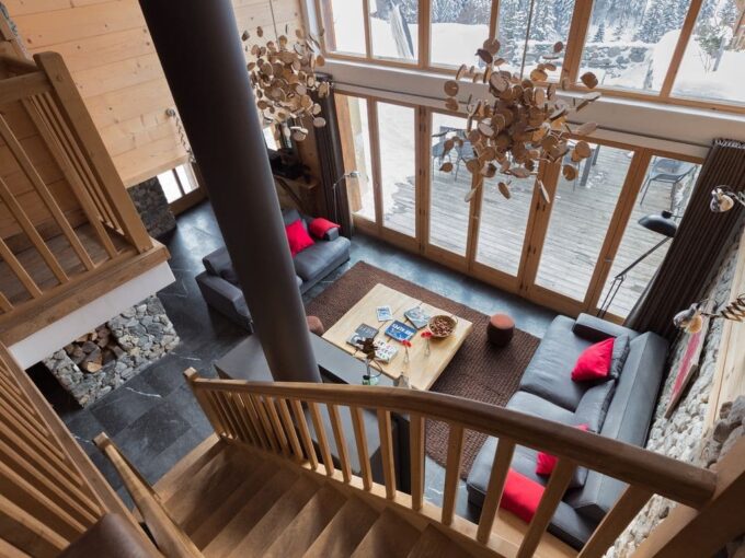 Chalet individuel avec jacuzzi extérieur et sauna – 7 chambres – 12 voyageurs – 230 m²