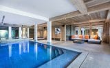 Chalet luxe avec hammam et piscine intérieure chauffée – 6 chambres – 14 voyageurs – 660 m²