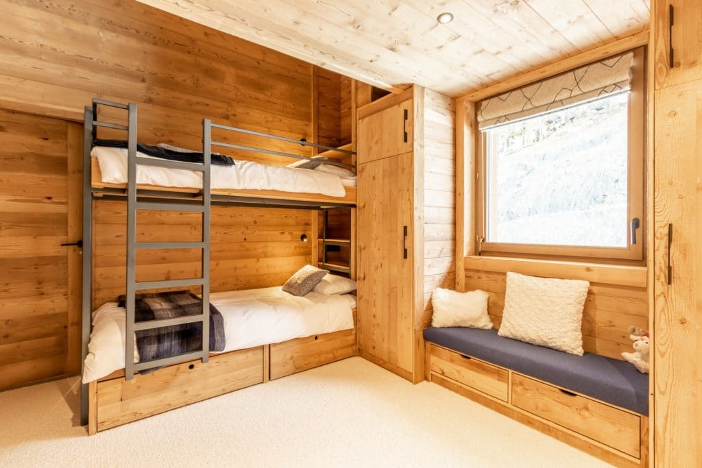 Appartement – 4 chambres – 12 voyageurs – 208 m²