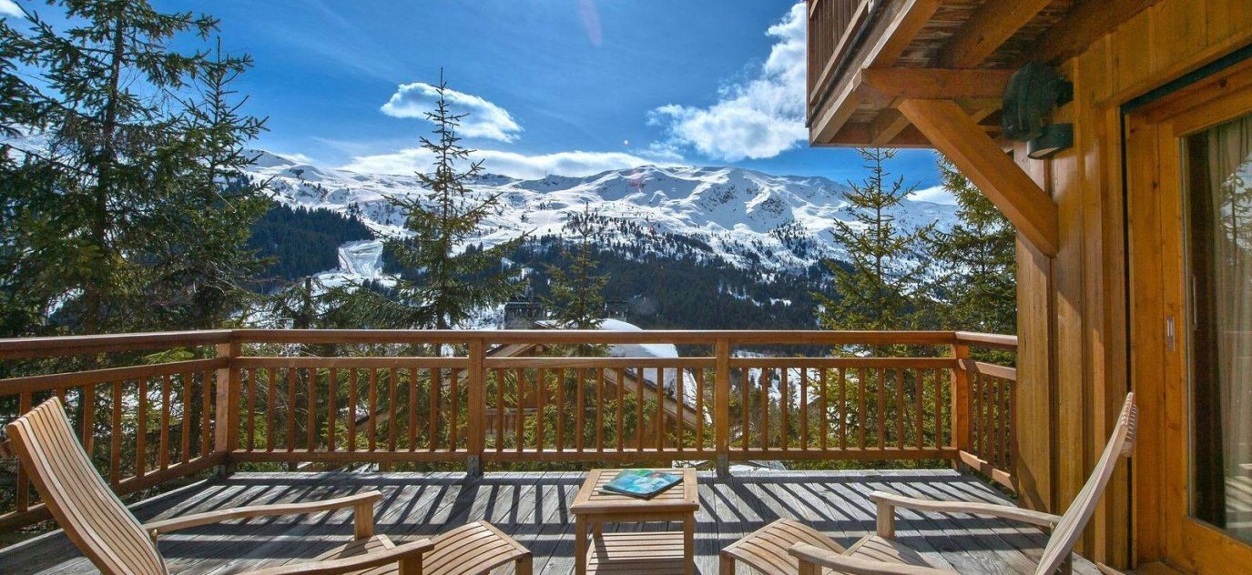 Chalet individuel avec accès direct aux pistes de ski – 6 chambres – 12 voyageurs – 300 m²