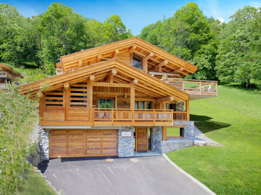 Chalet individuel avec piscine intérieure privée chauffée et sauna – 5 chambres – 14 voyageurs – 355 m²