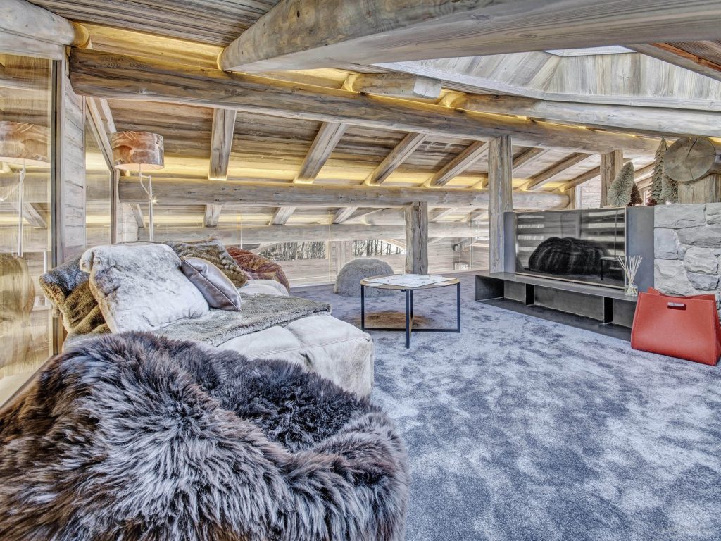 Chalet individuel avec piscine intérieure privée chauffée et sauna – 5 chambres – 14 voyageurs – 355 m²