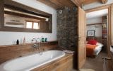 Chalet individuel avec jacuzzi extérieur et sauna – 7 chambres – 12 voyageurs – 230 m²