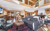 Chalet individuel avec accès direct aux pistes de ski – 6 chambres – 12 voyageurs – 300 m²
