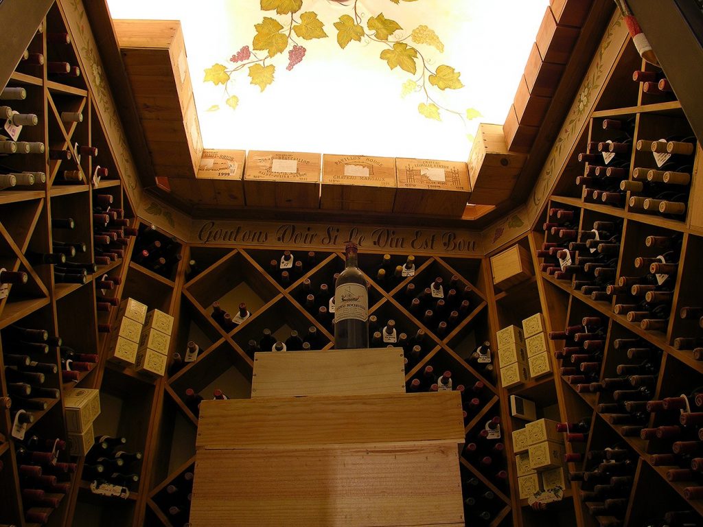 Chalet luxe avec hammam, piscine intérieure privée chauffée, sauna, salles de massage, de sport et de cinéma  – 7 chambres – 20 voyageurs – 1100 m²