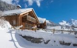 Chalet individuel avec jacuzzi extérieur et sauna – 7 chambres – 12 voyageurs – 230 m²