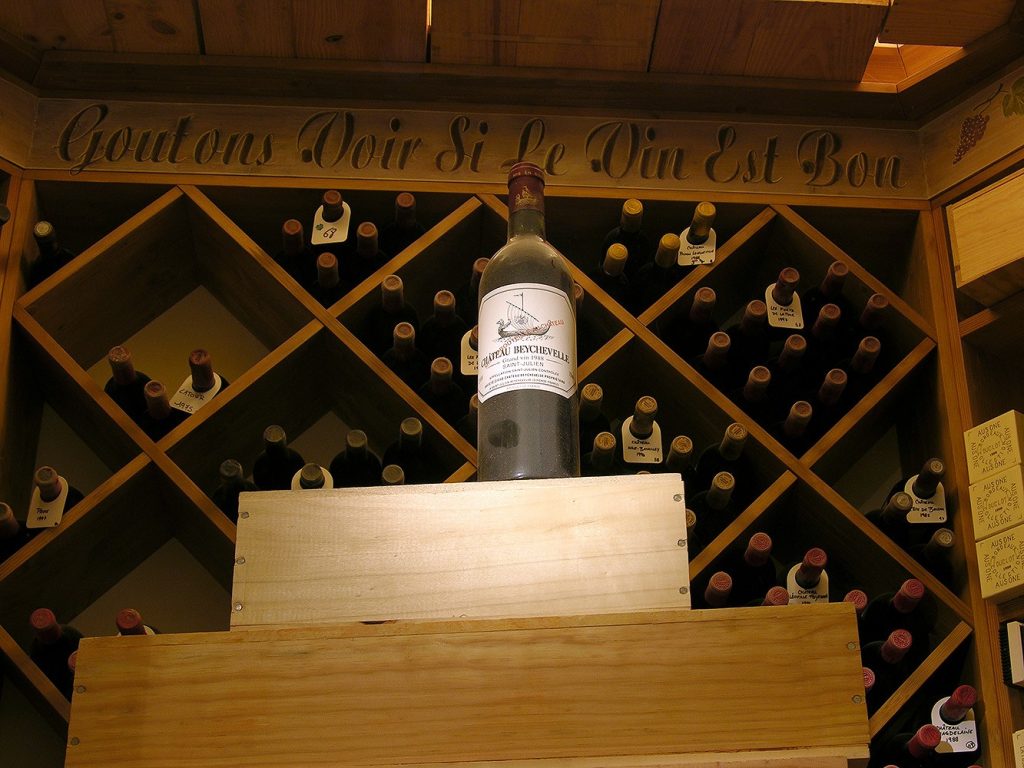 Chalet luxe avec hammam, piscine intérieure privée chauffée, sauna, salles de massage, de sport et de cinéma  – 7 chambres – 20 voyageurs – 1100 m²